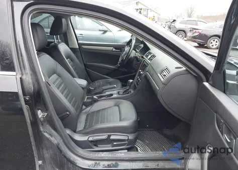 2015 Volkswagen Passat 1.8T Se from USA, damaged, VIN 1VWBT7A38FC005016